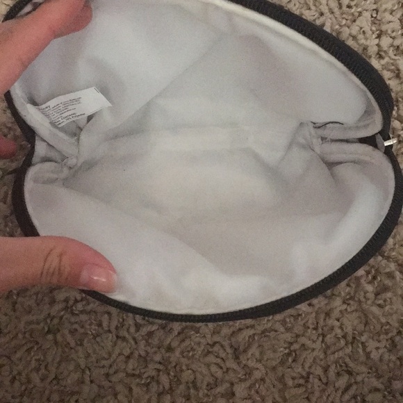 Jack skellington make up bag - Picture 3 of 5